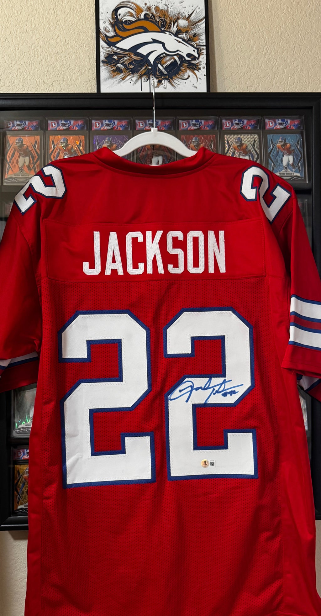 Fred Jackson Autographed Custom Buffalo Bills Jersey, Beckett SOA