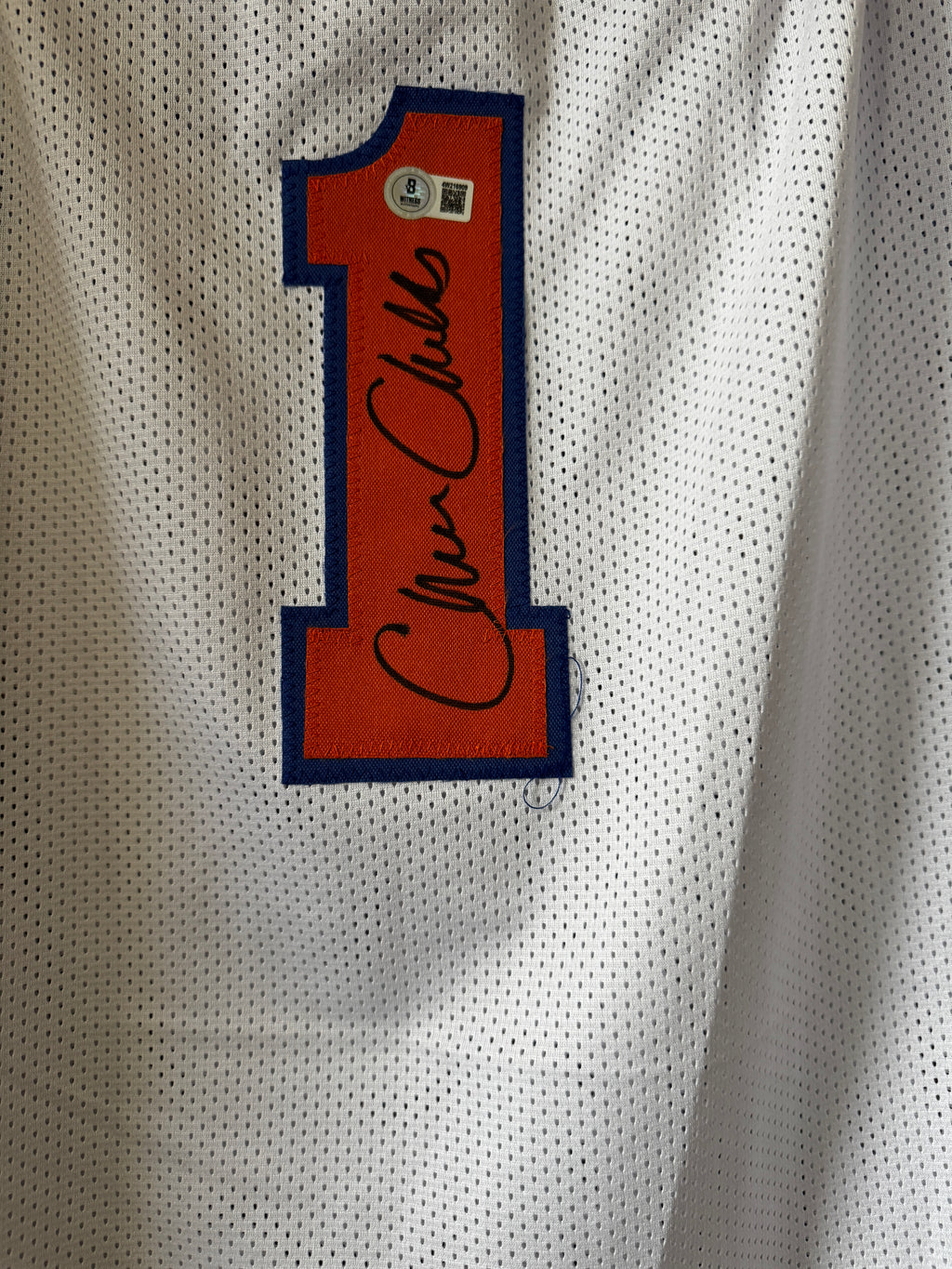 Chris Childs autographed New York Knicks Jersey, Beckett SOA