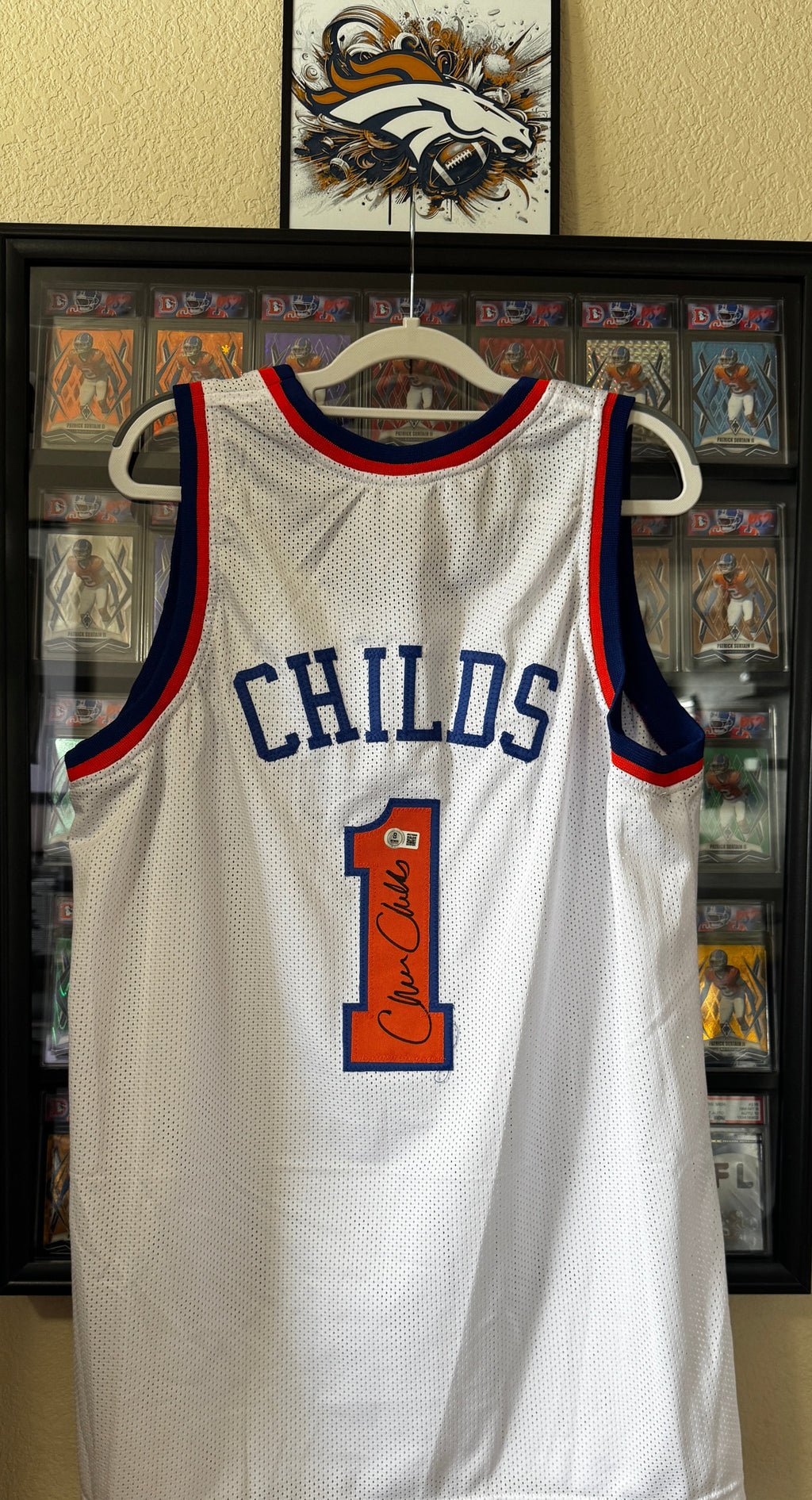 Chris Childs autographed New York Knicks Jersey, Beckett SOA