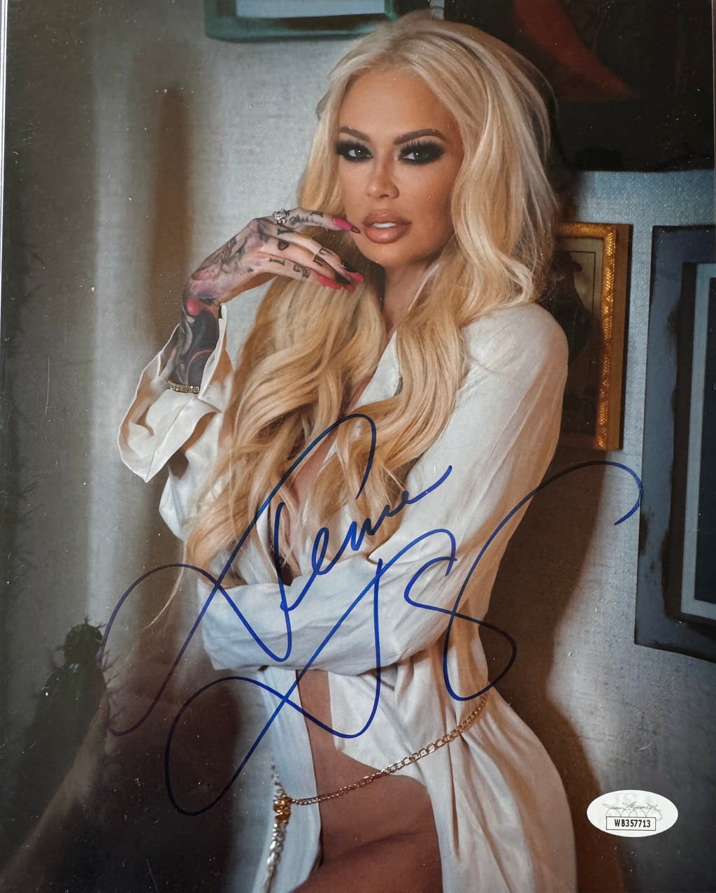Jenna Jameson autographed 8 x 10 photo, JSA SOA.