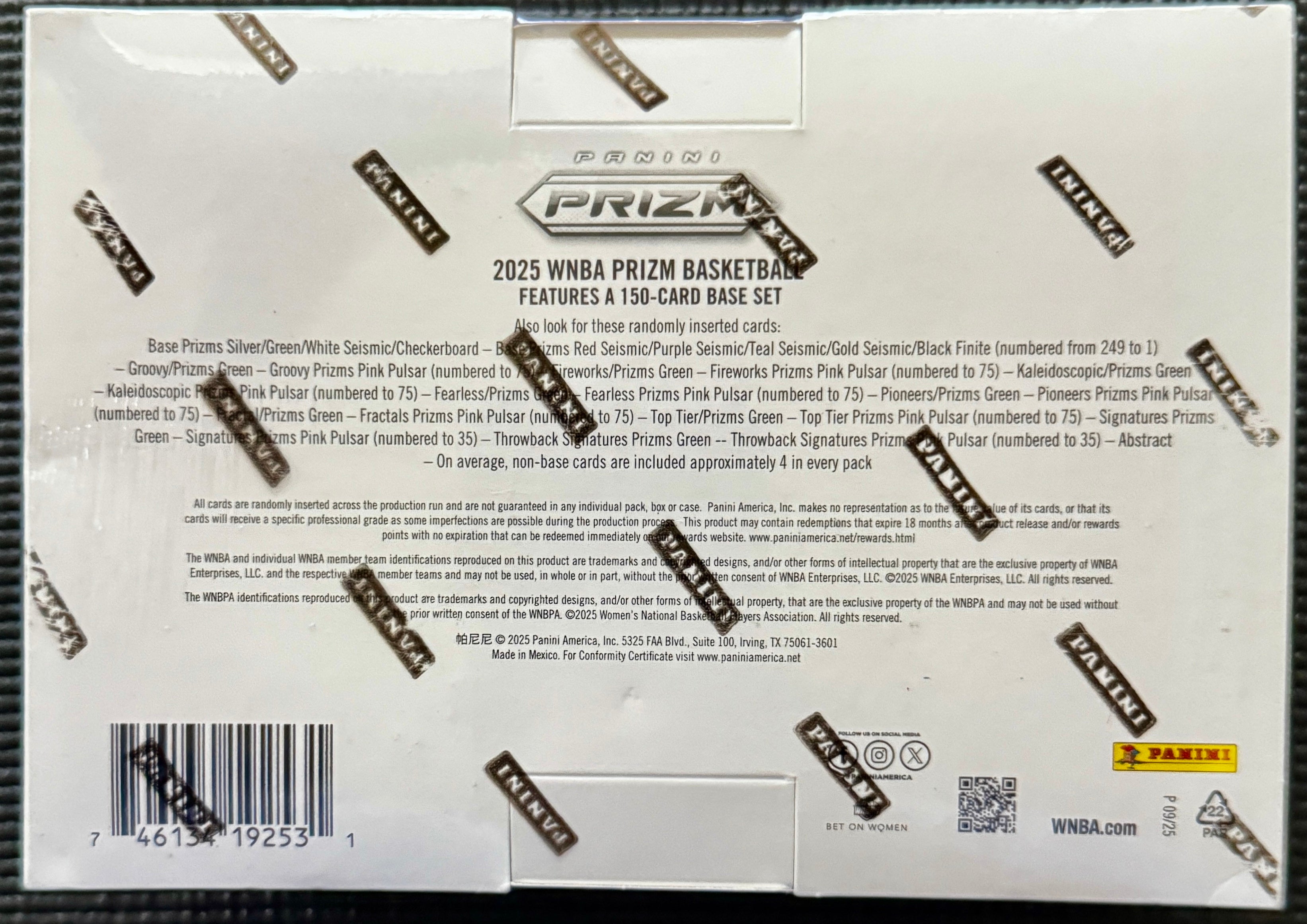 2025 Panini Prizim WNBA Mega Box