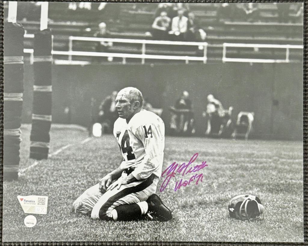 YA Tittle New York Giants Bloodied Autographed 8 X 10, Fanitiats SOA