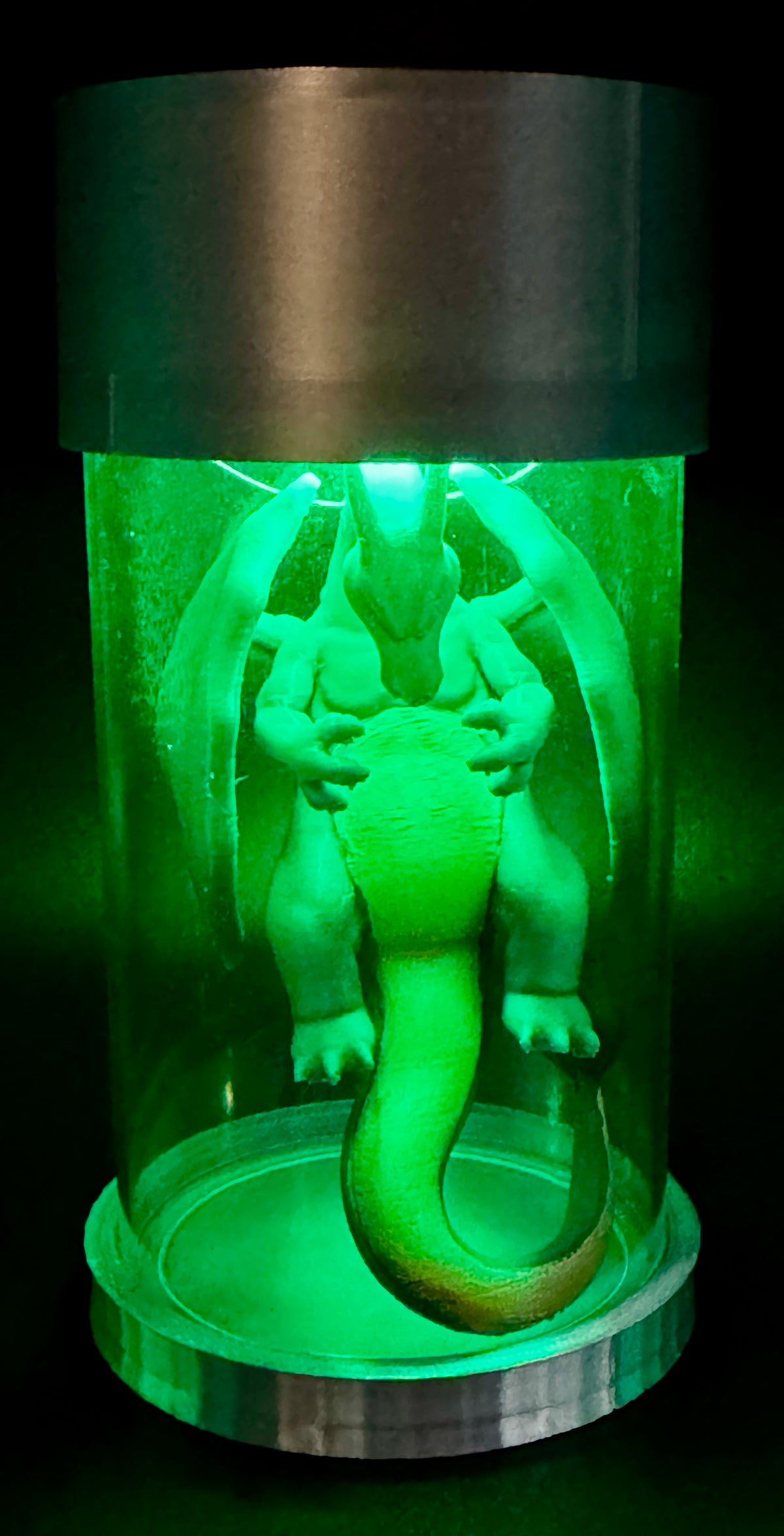 Pokémon Light Up, Cryo Lab Tube, "Charizard Shiny"