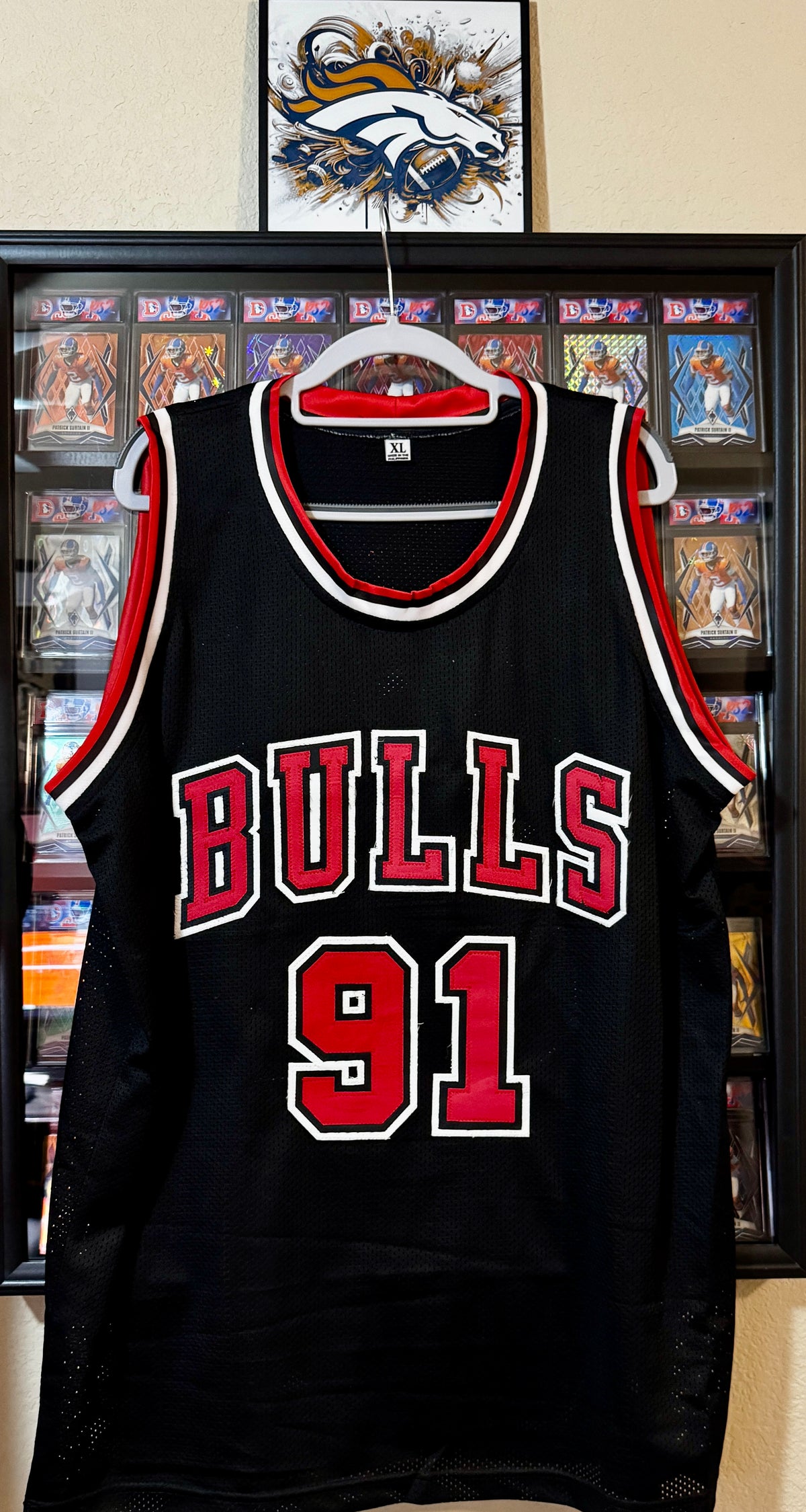 Dennis Rodman autograph Custom Chicago Bulls Jersey, SWAU SOA