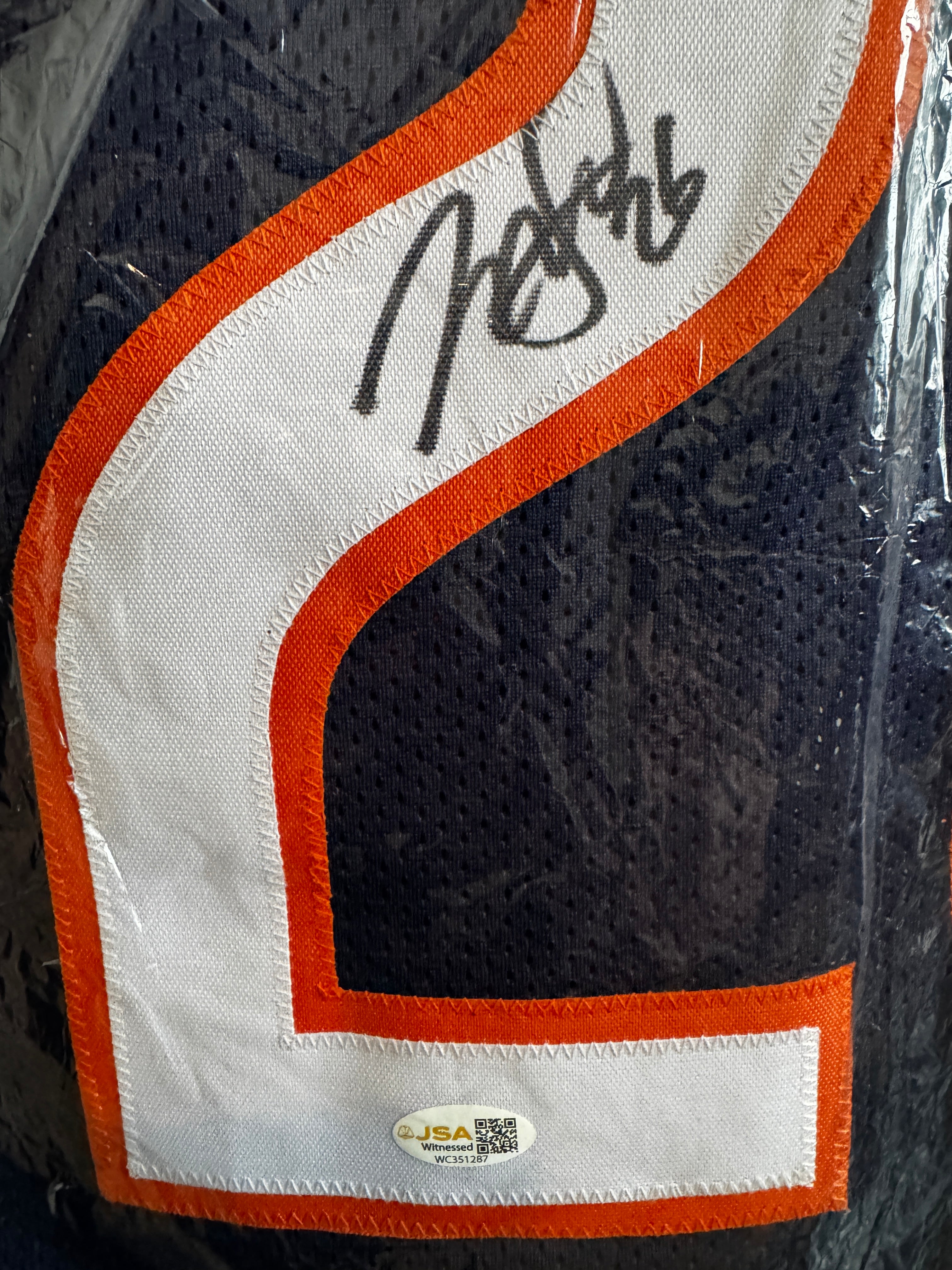 Nashon Wright Autographed XL Chicago Player Jersey For Framing – JSA/W