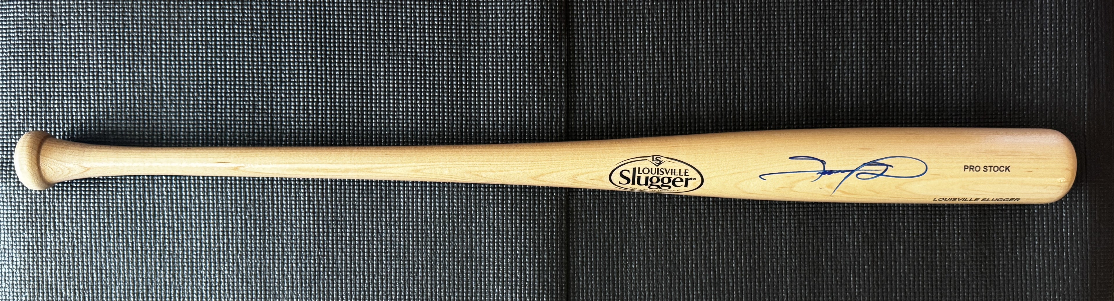Sammy Sosa Signed Blonde Louisville Slugger Pro Stock Baseball Bat Cubs Beckett/W