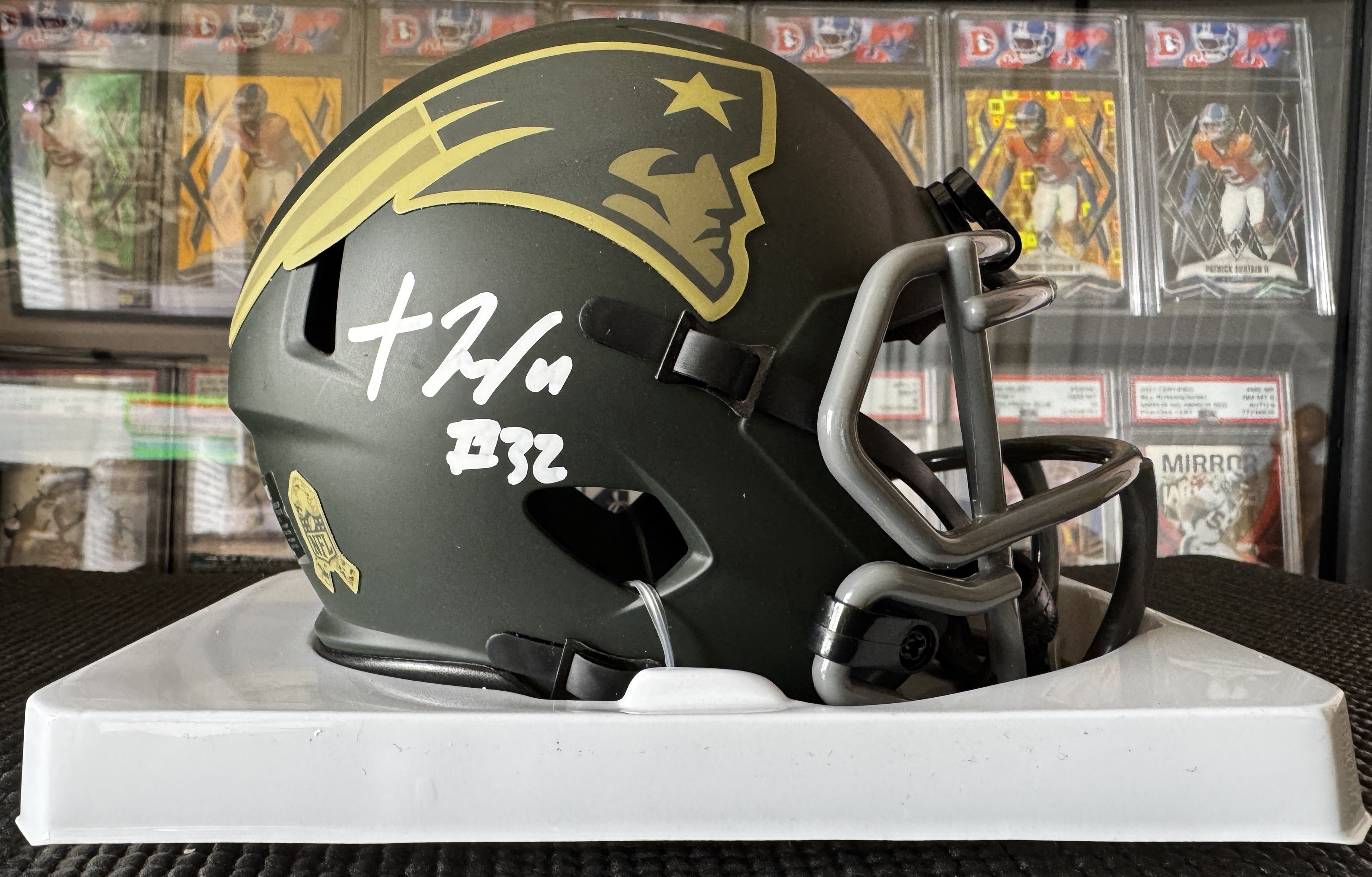 Treveyon Henderson Autographed Signed Salute to Service Patriots Mini Helmet SWAU Witnessed