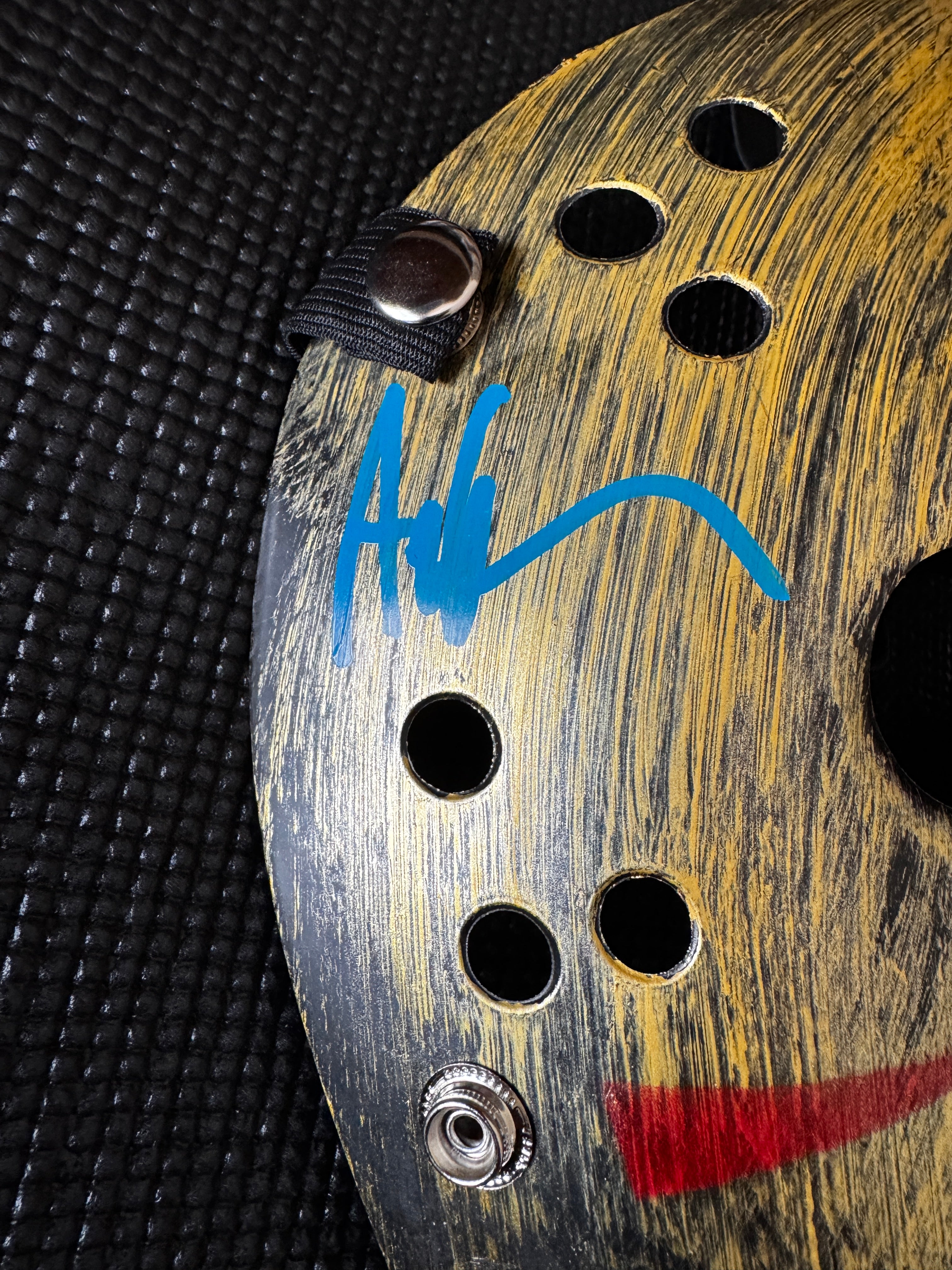 Friday the 13th Jason Mask Autographed by Ari Lehman. Beckett/W  (Gold Mask, I Never Die W/ Blue Ink)