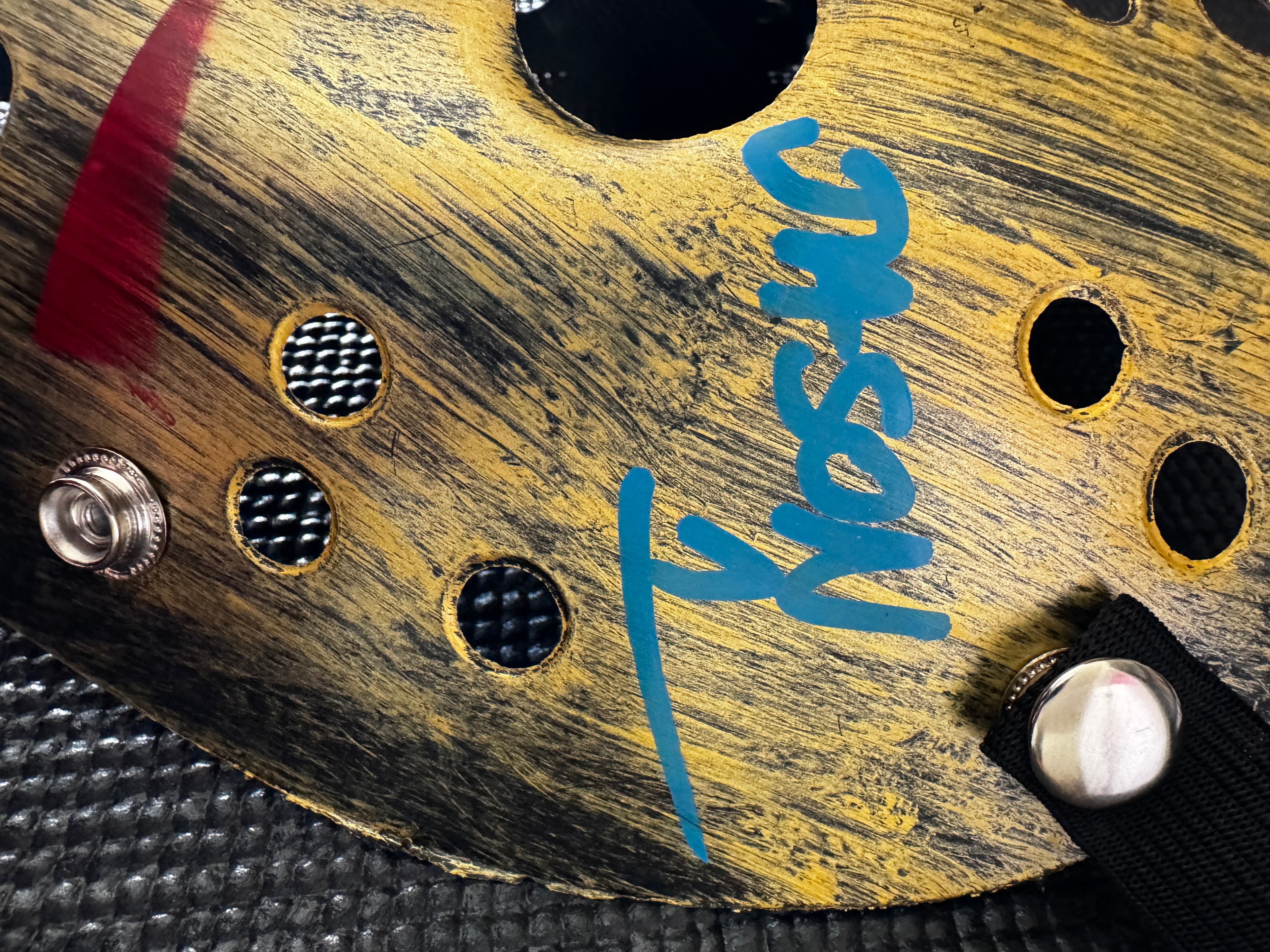 Friday the 13th Jason Mask Autographed by Ari Lehman. Beckett/W  (Gold Mask, I Never Die W/ Blue Ink)