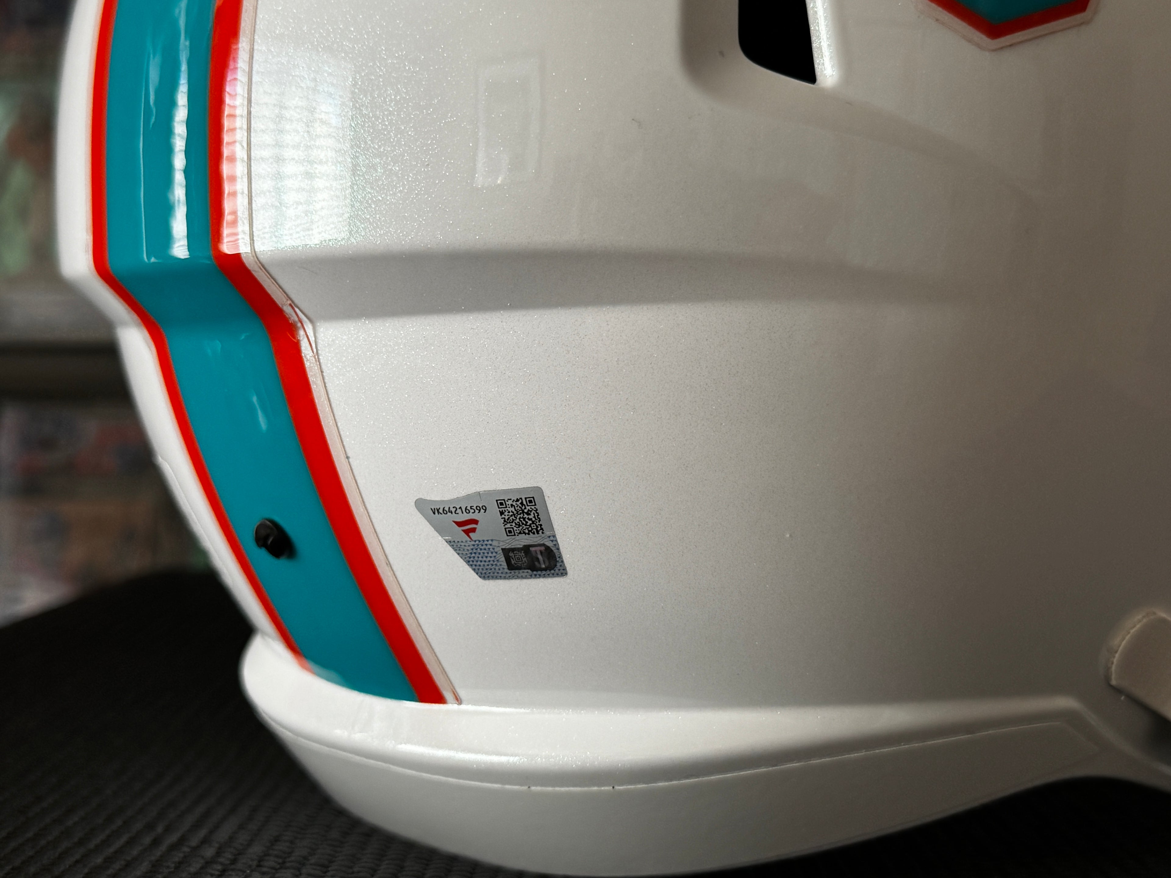 Jaylen Waddle Autographed Licensed Miami Dolphins "305" Full-Size Helmet – Fanatics/W
